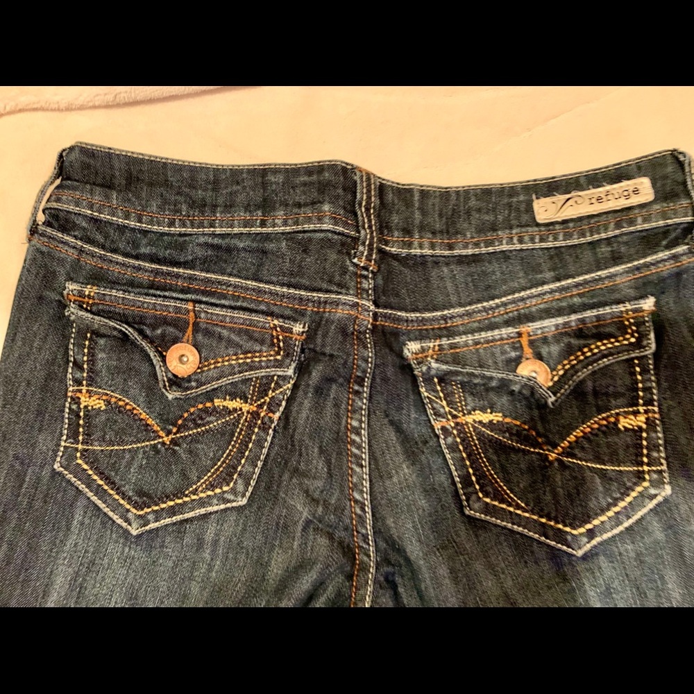 Refuge skinny fit Knock out jeans.